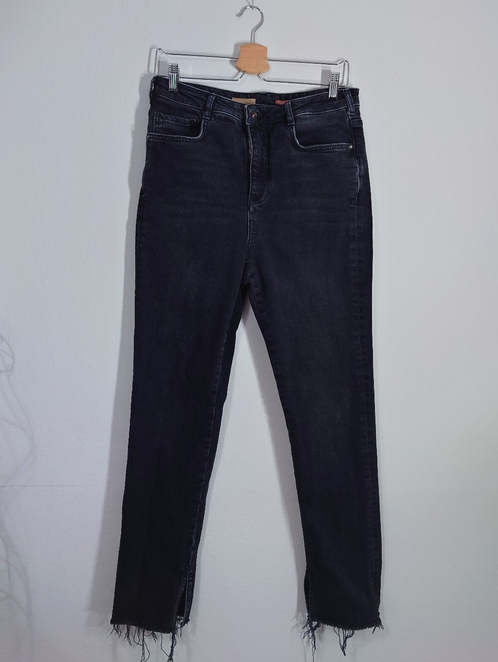 Pilcro by Anthropologie Black High Rise Straight Raw Hem Jeans Size 31